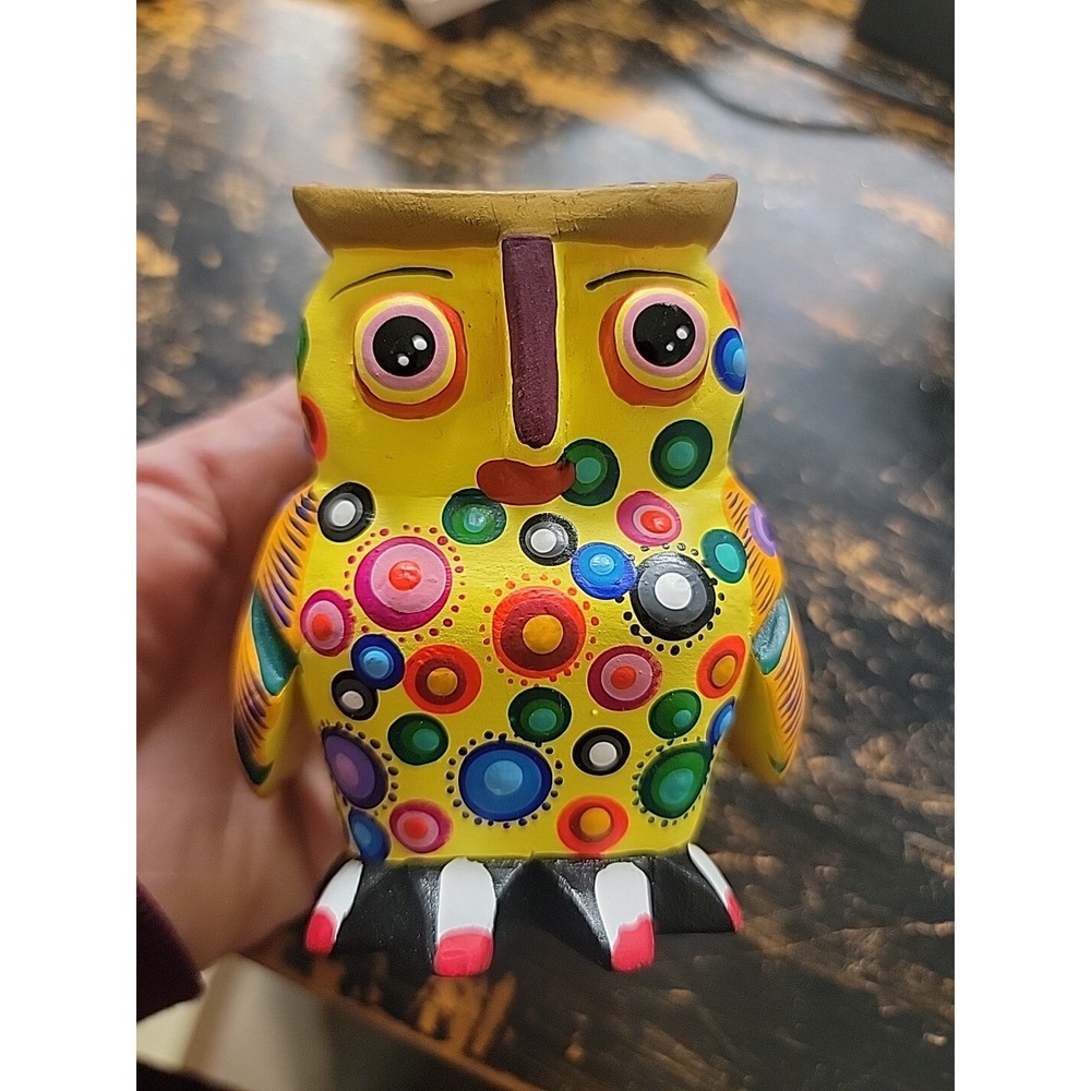Signed Victorino Sosa Vicente Hand Carved Painted Owl Oaxaca Mexican Folk Art